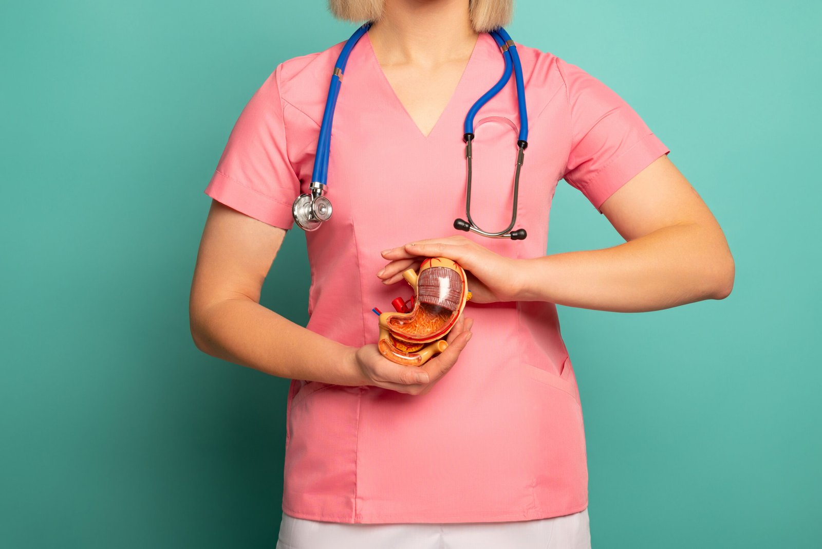 Οισοφαγική παλινδρόμηση στους νέους: Γιατί εμφανίζεται όλο και συχνότερα