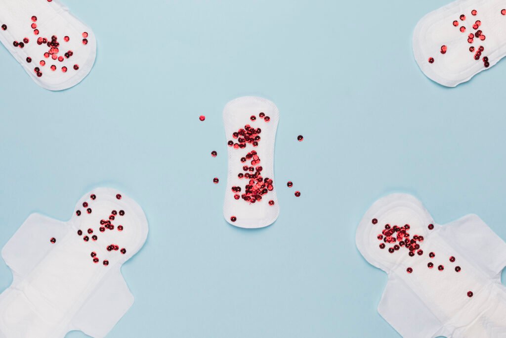 Είναι φυσιολογικό το αίμα περιόδου μετά την εμμηνόπαυση;