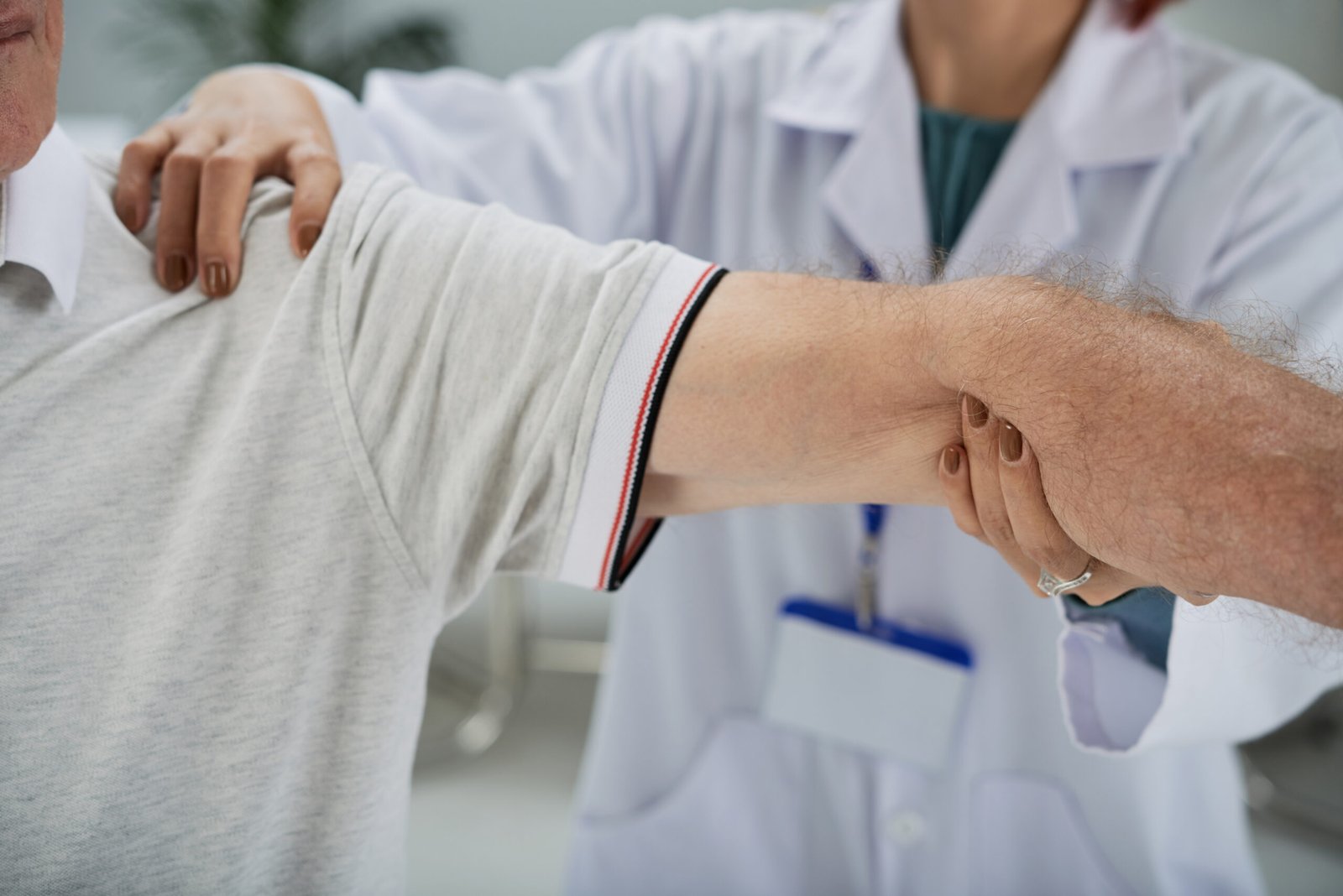 Shoulder replacement recovery